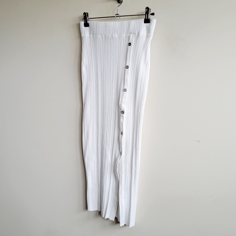 The Range Wave Rib Button-Up‎ Skirt -White - Picture 7 of 10